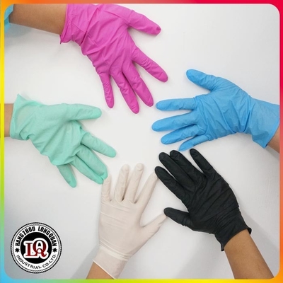 Freie medizinische Handschuhe des Nitrilpulvers