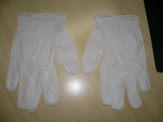 Weiße synthetische Vinylhandschuhe pulverisieren freies, Vinylhandhandschuhe S, M, L, XL-Größe